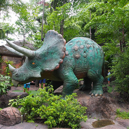 Dino Park Mini Golf & Restaurant